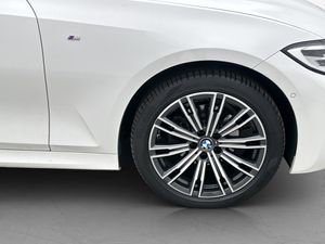 BMW 320 bild 30