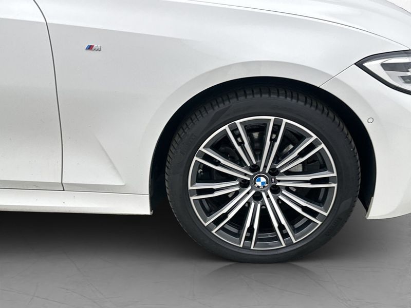 BMW 320 bild 30