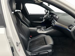 BMW 320 bild 12