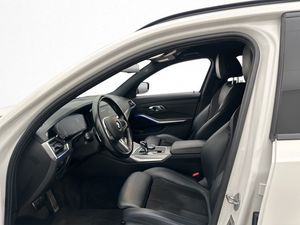 BMW 320 bild 10