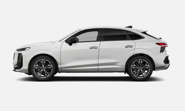 Audi Q3 TFSI 110 KW S TRONIC - 2026