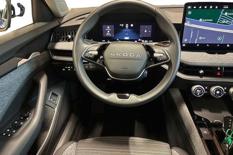 Skoda Superb bild 9