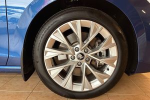 Skoda Superb bild 15