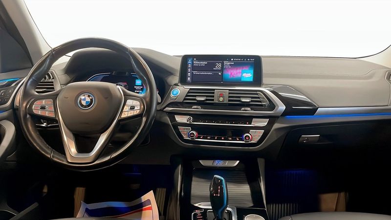 BMW iX3 bild 4