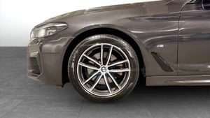 BMW 520 bild 9