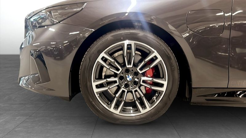 BMW 530 bild 9