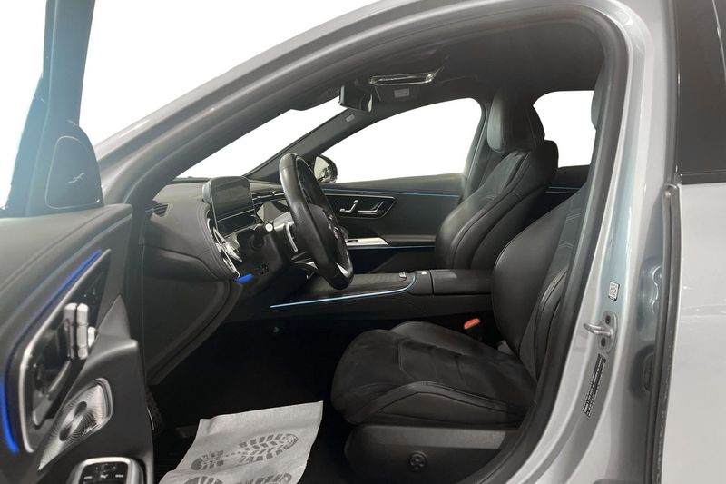 Mercedes E300 bild 11