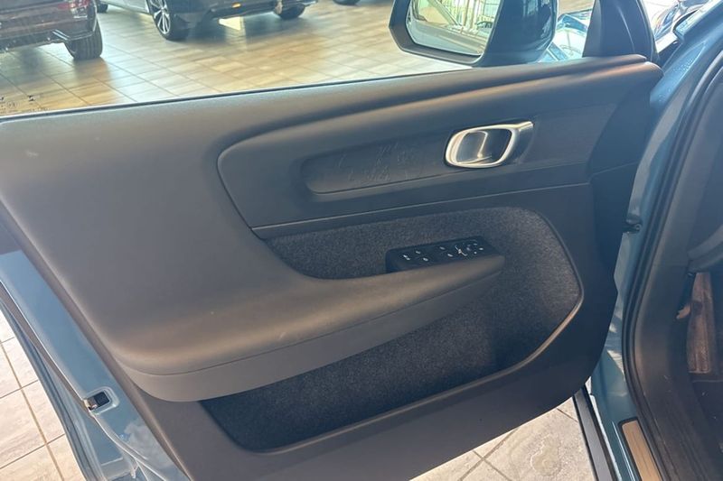 Volvo EX40 bild 7