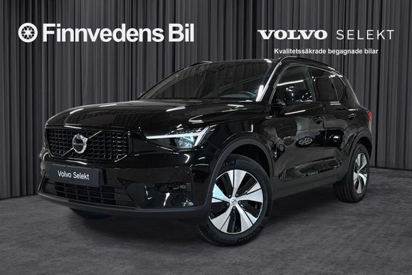 Volvo XC40 B3 FWD Bensin Plus Dark - 2025