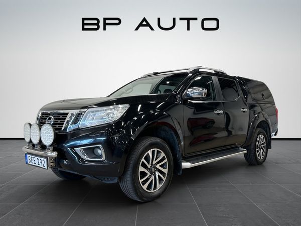 Nissan Navara Dubbelhytt 2.3 dCi 4WD Nyserv 360Kamera Drag Navi Pano - 2017
