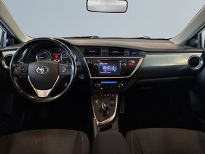 Toyota Auris bild 8