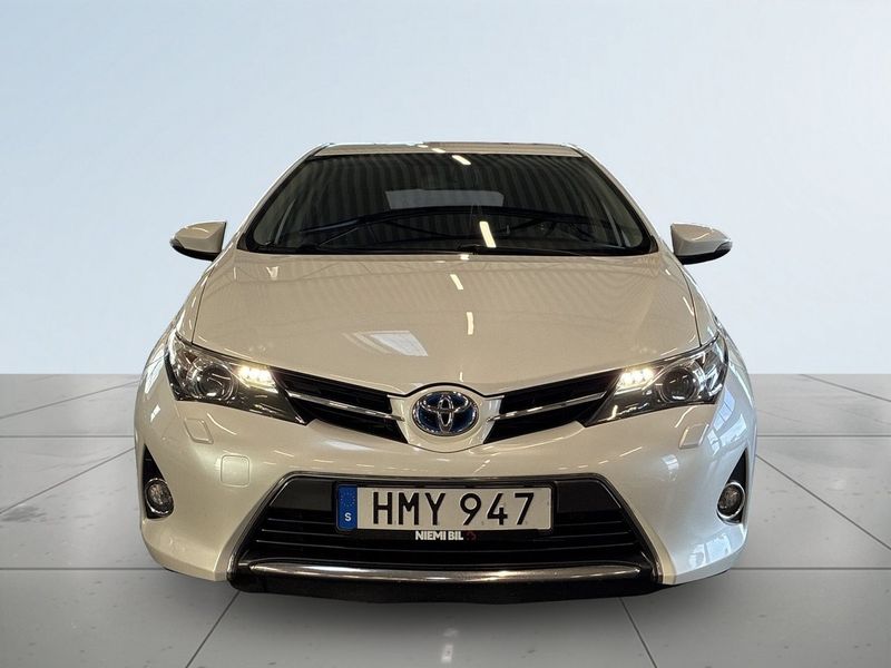 Toyota Auris bild 2