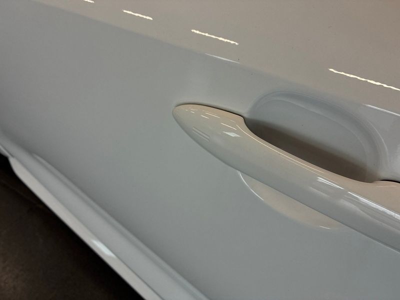 Suzuki Swace bild 18