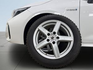 Suzuki Swace bild 14