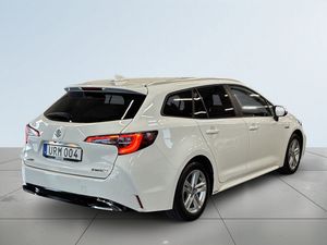 Suzuki Swace bild 6