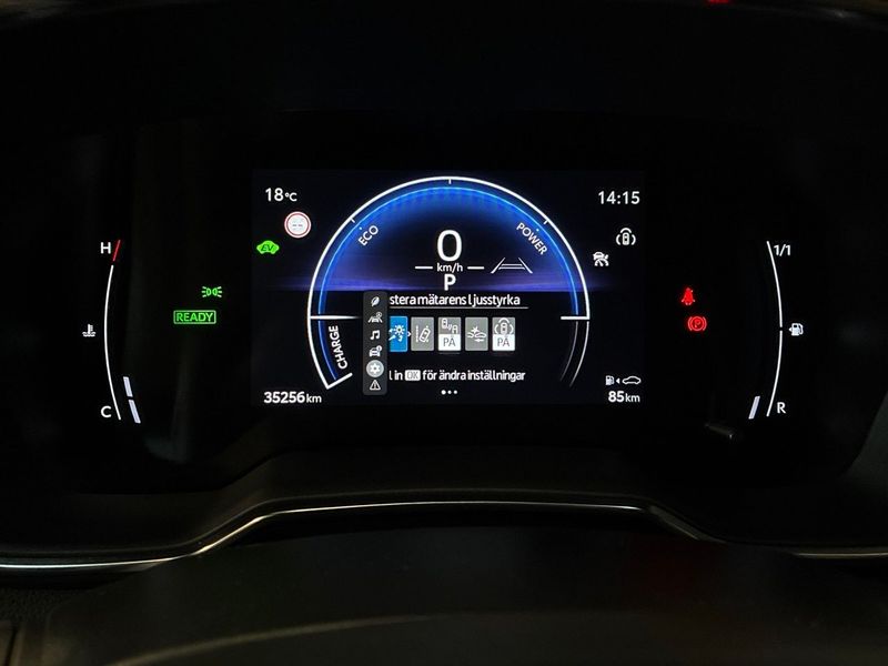 Suzuki Swace bild 20