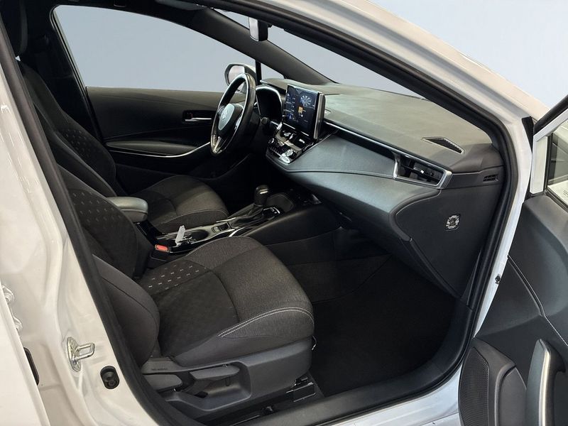 Suzuki Swace bild 10