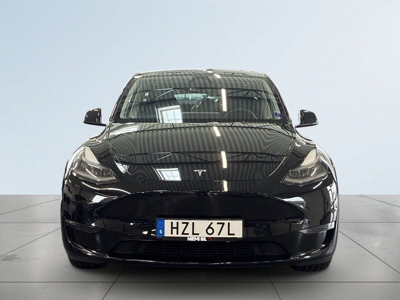 Tesla Model Y bild 2