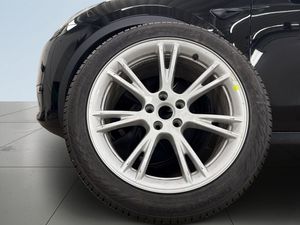 Tesla Model Y bild 14