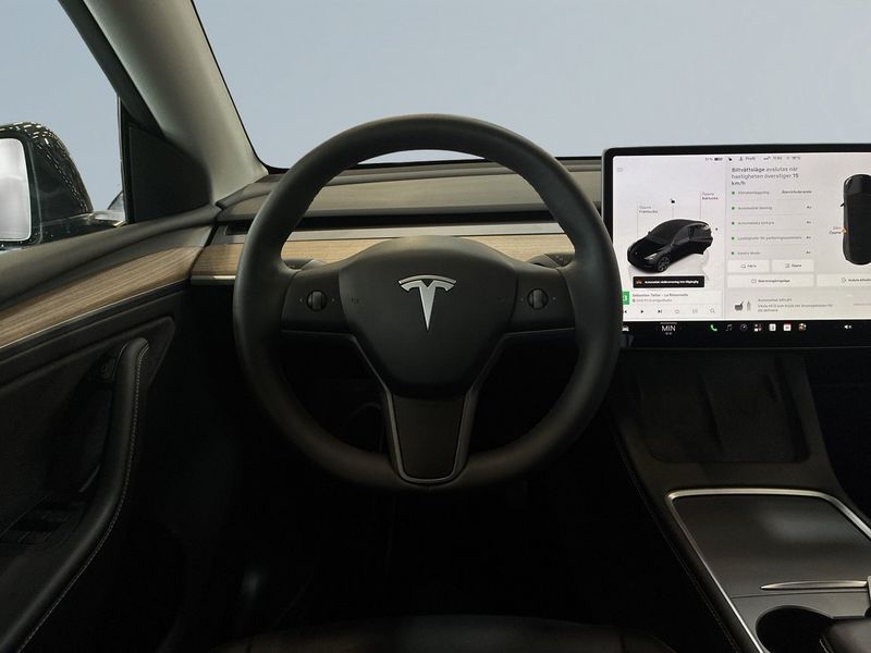 Tesla Model Y bild 9