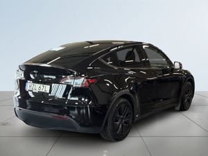 Tesla Model Y bild 6