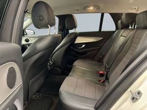 Mercedes E300 bild 13