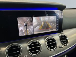 Mercedes E300 bild 11