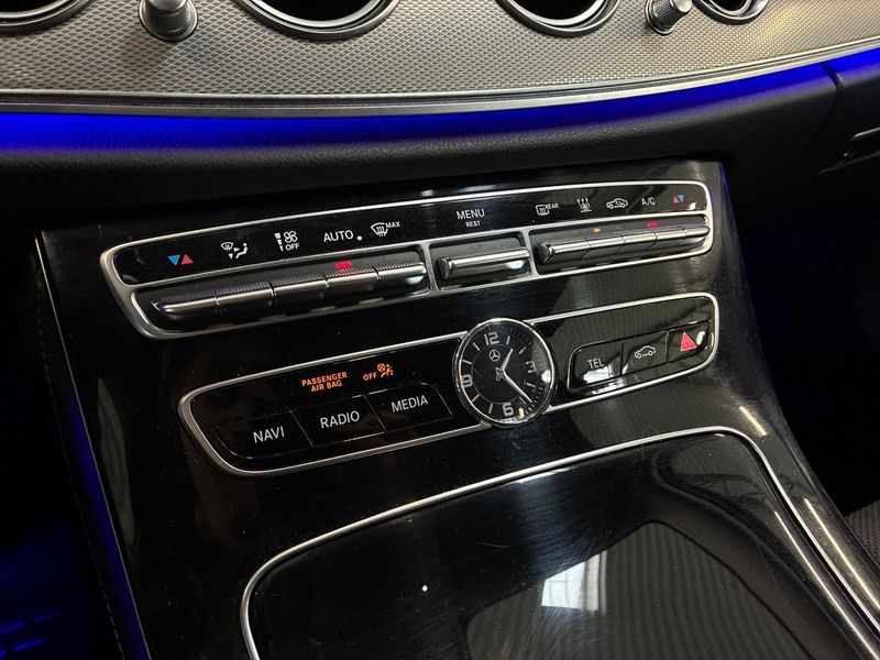 Mercedes E300 bild 23