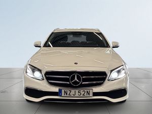 Mercedes E300 bild 2