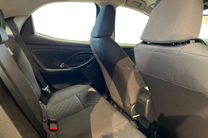 Toyota Yaris bild 12