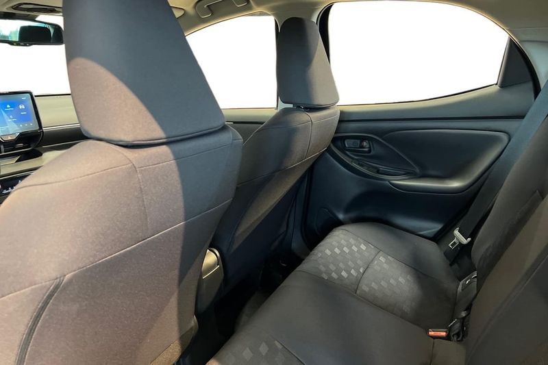 Toyota Yaris bild 8