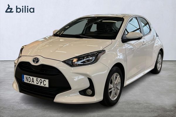 Toyota Yaris 1,5 HYBRID 5D ACTIVE KOMFORTPAKET MOTORVÄRMARE - 2023