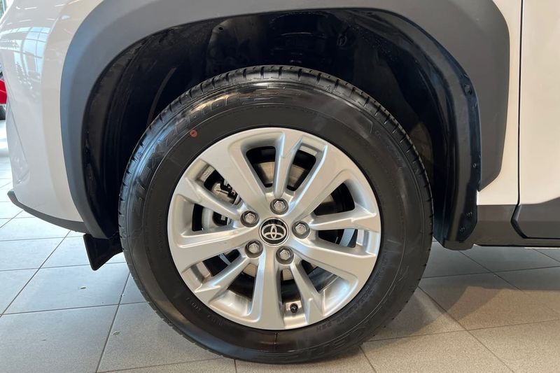 Toyota Yaris Cross bild 17