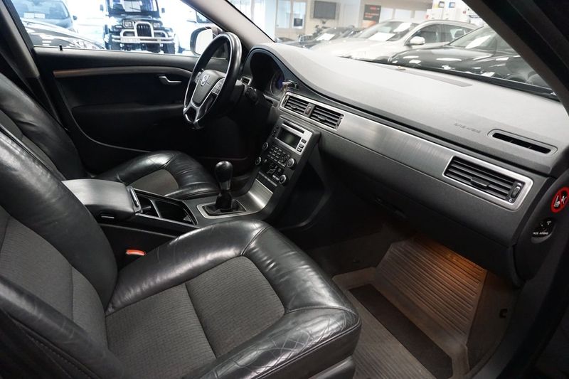 Volvo V70 bild 9