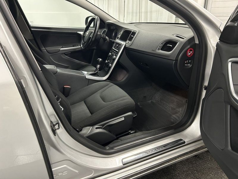 Volvo V60 bild 7
