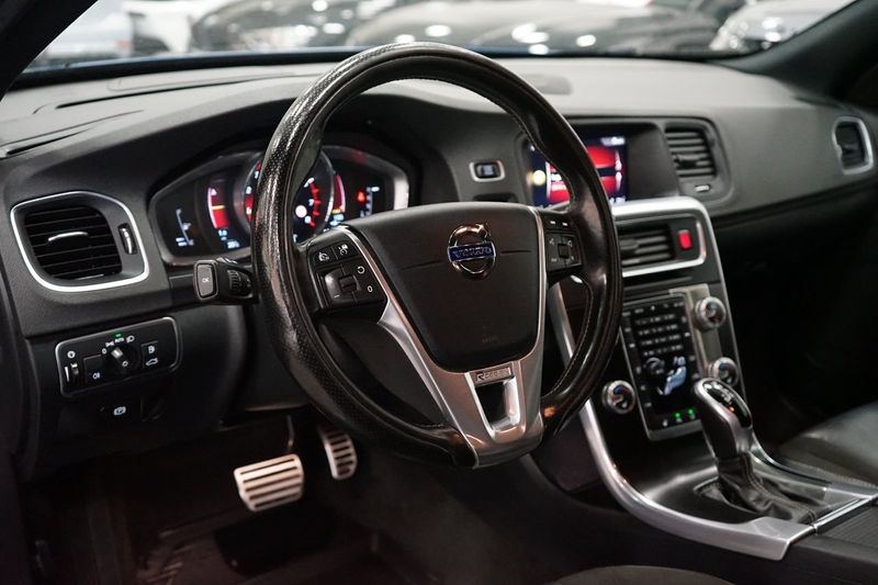 Volvo S60 bild 10