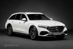Mercedes E300 bild 1