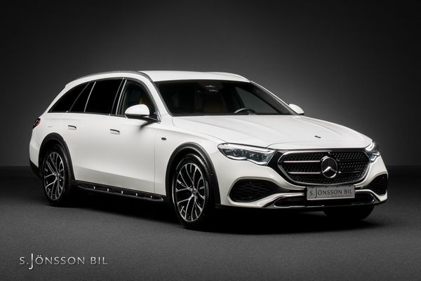 Mercedes E300 de All-Terrain 4MATIC / Drag / Luftfjädring - 2025