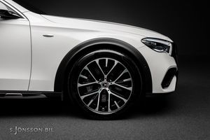 Mercedes E300 bild 5