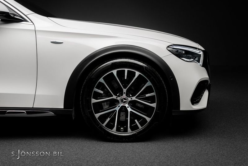 Mercedes E300 bild 5
