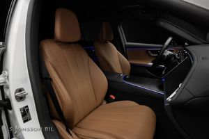 Mercedes E300 bild 22