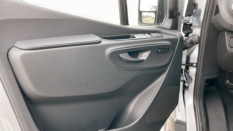 Mercedes Sprinter bild 11