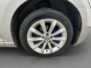 Volkswagen Passat bild 32