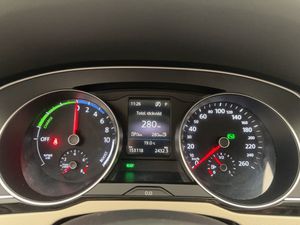 Volkswagen Passat bild 19