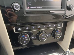 Volkswagen Passat bild 24