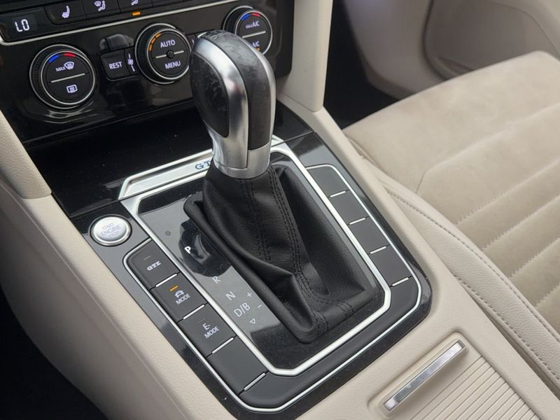 Volkswagen Passat bild 25