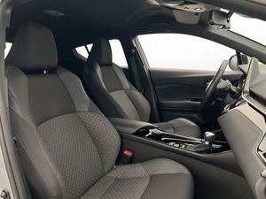 Toyota C-HR bild 13