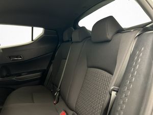 Toyota C-HR bild 15