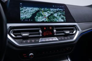 BMW 330 bild 17