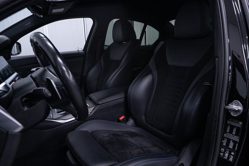 BMW 330 bild 8